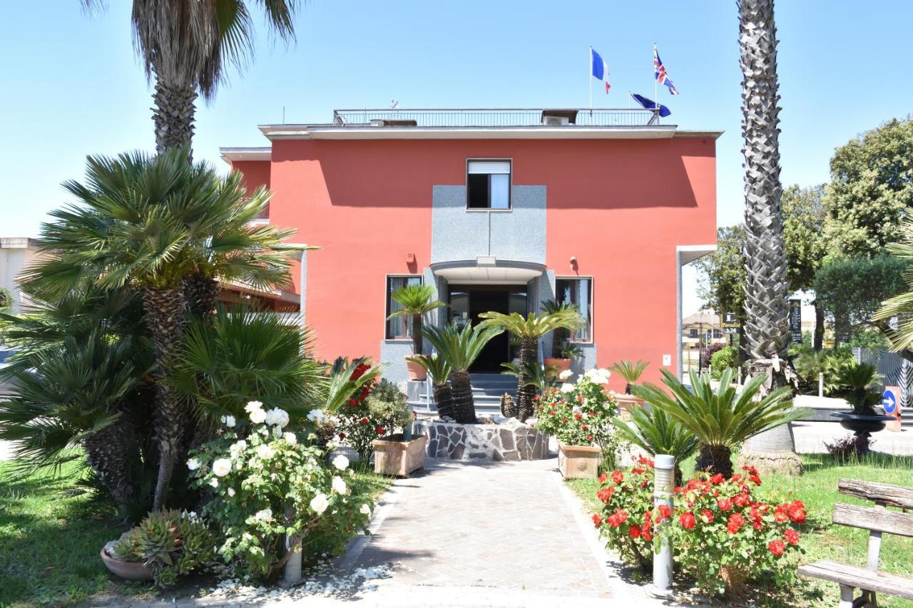 Hotel Paradiso Lago Patria Bagian luar foto